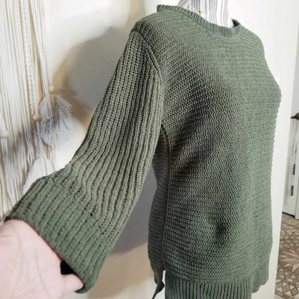 BB Dakota Chenille Knit Sweater Army Green Sz S